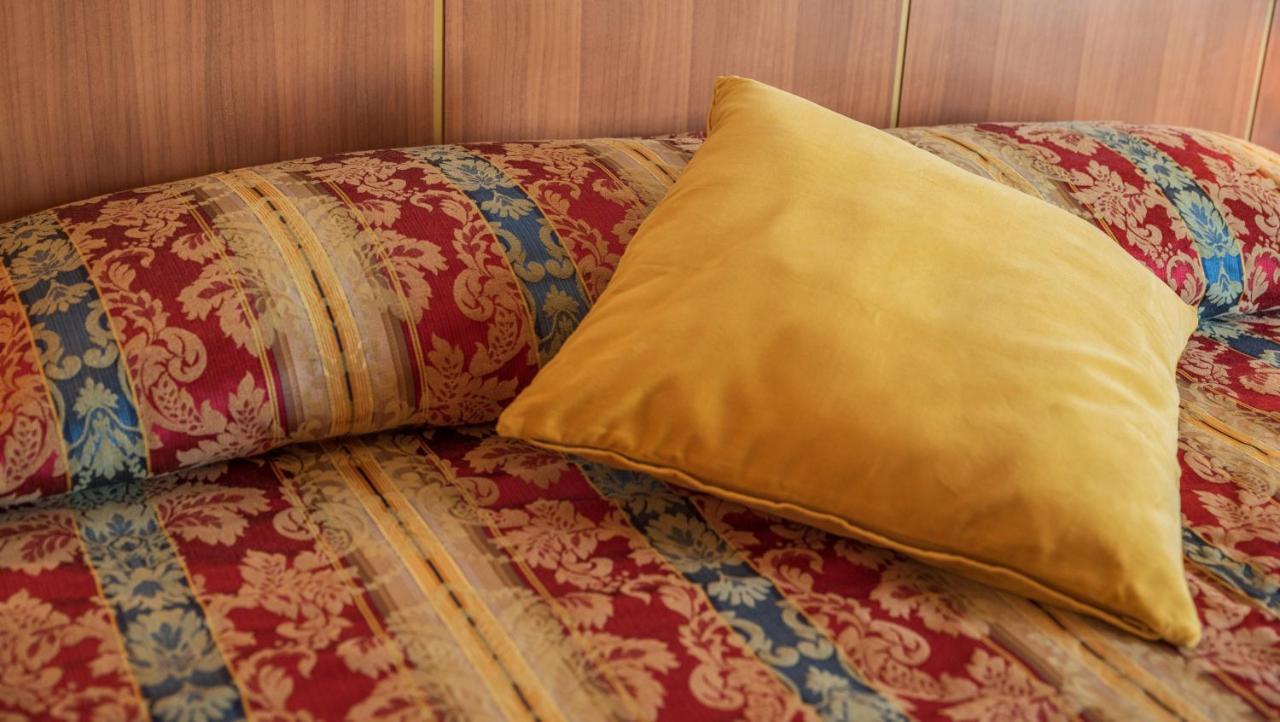 Hotel Majestic Bellaria-Igea Marina Bagian luar foto