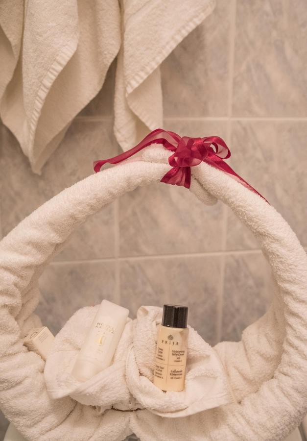 Hotel Majestic Bellaria-Igea Marina Bagian luar foto